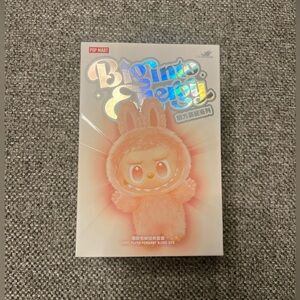 Pop Mart Big Into Energy LOYALTY